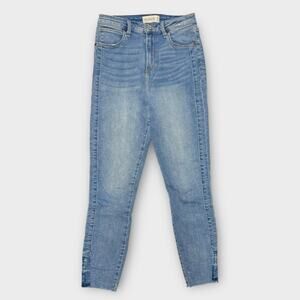 Abercrombie & Fitch Curve Love High Rise Super Skinny Ankle Jean Size 27/4R